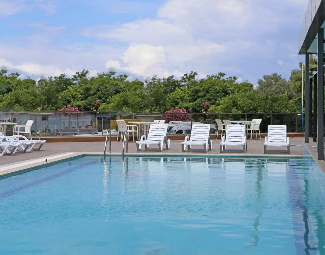 COMFORTADACLASS_SHABAVIZ (2).jpg